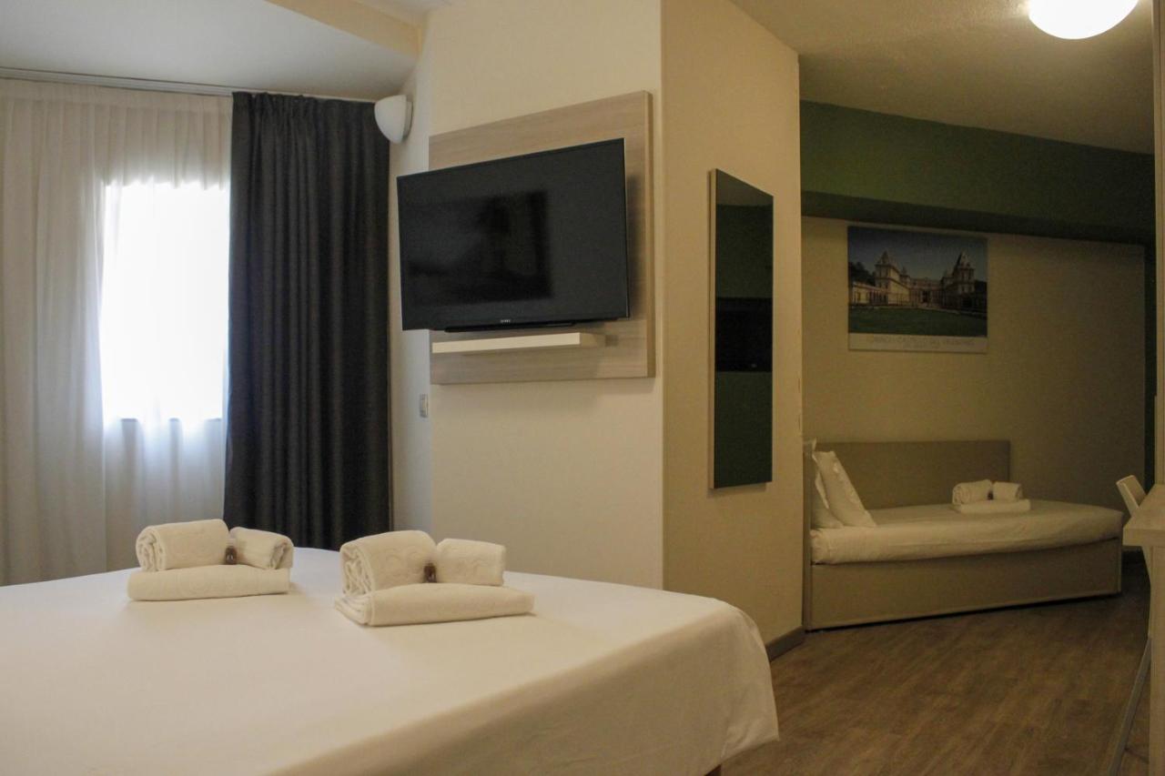 Best Quality Hotel Politecnico Torino Esterno foto